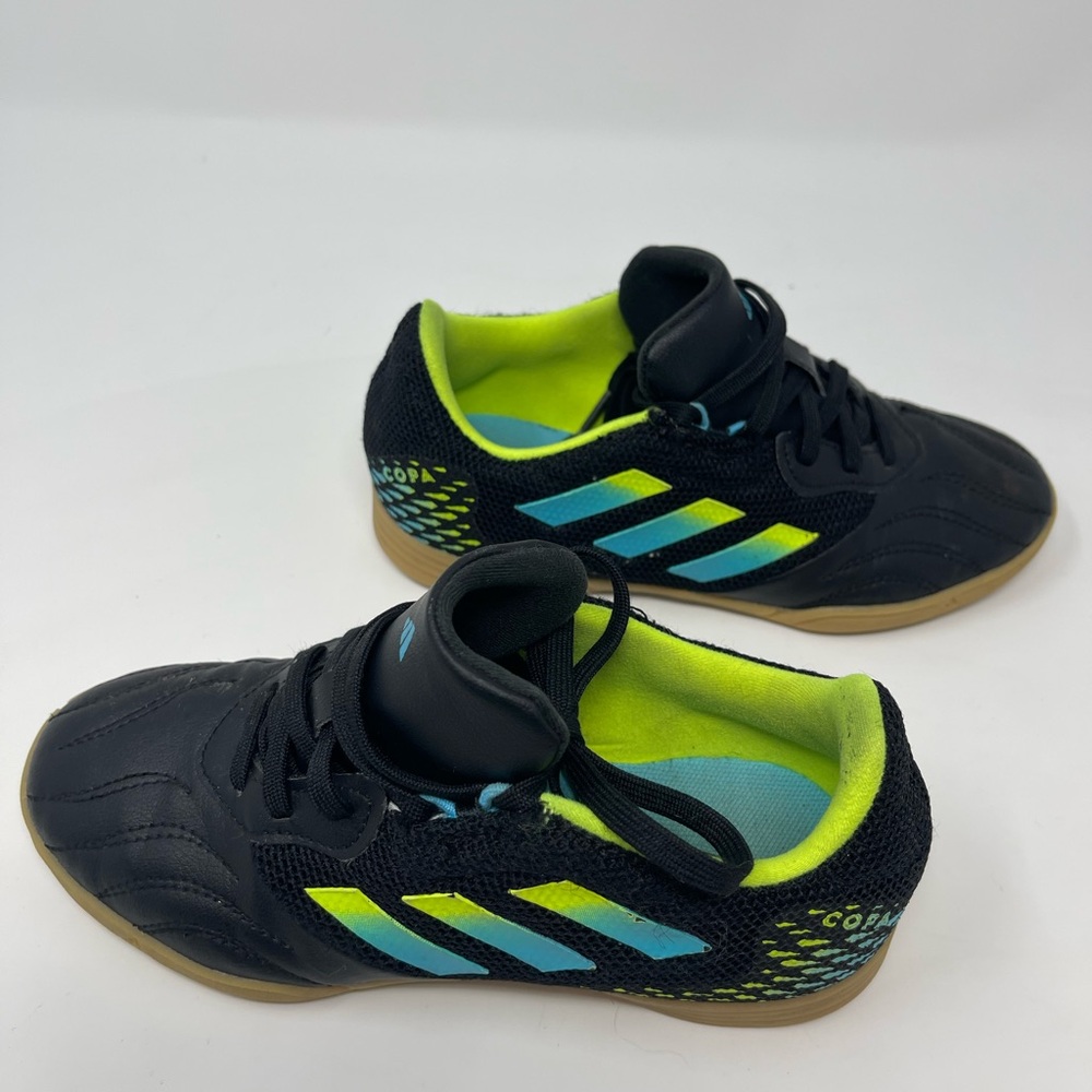 ADIDAS: Unisex-Child Copa Sense.3 In Sala Indoor Soccer/Futsal Shoes, Size 1